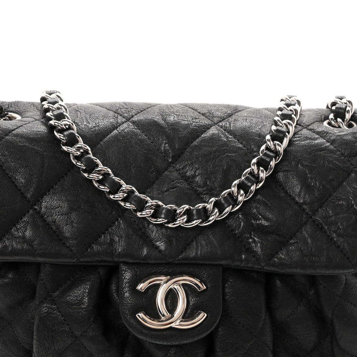 Washed Lambskin Quilted Medium Chain Around Messenger Black