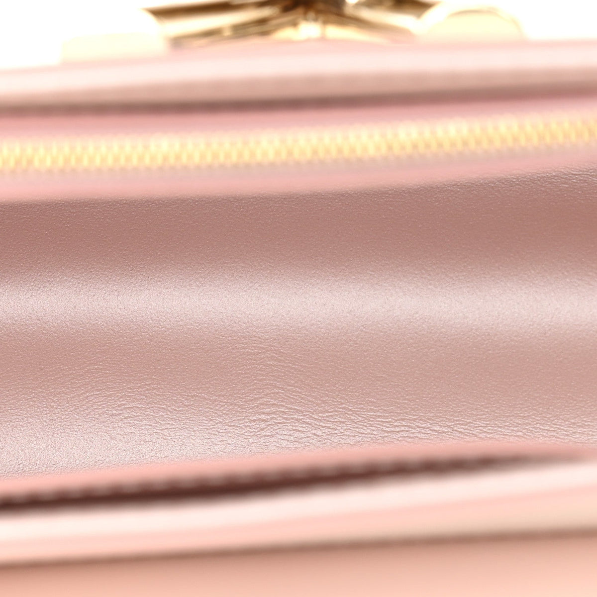 Calfskin Twist Chain Shoulder Bag PM Shaded Pink