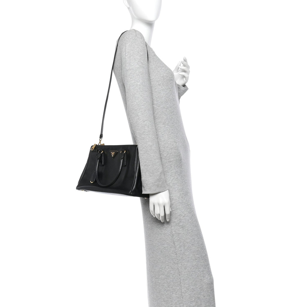 Saffiano Small Galleria Double Zip Tote Black
