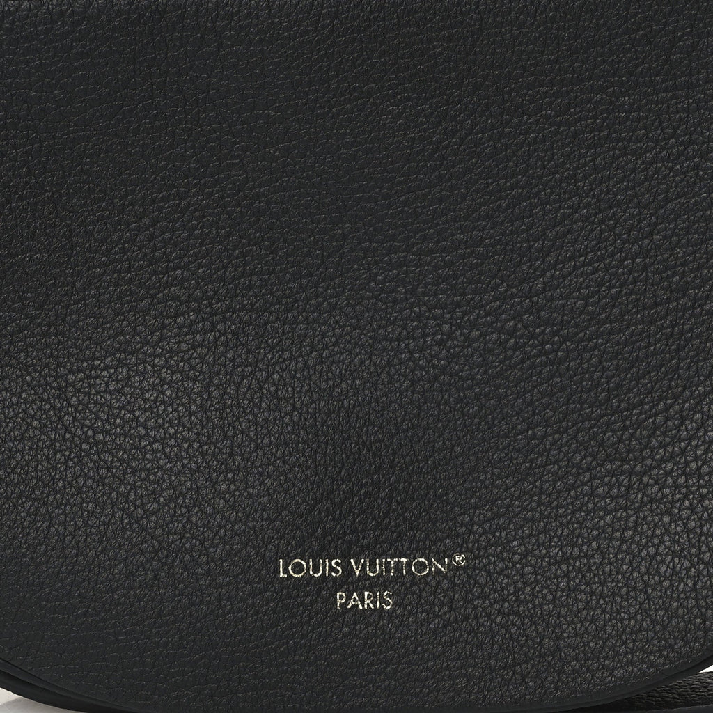 Smooth Calfskin Low Key Bumbag Black