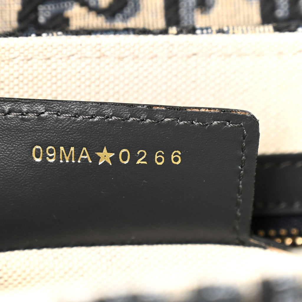 Oblique Saddle Bag With Strap Blue
