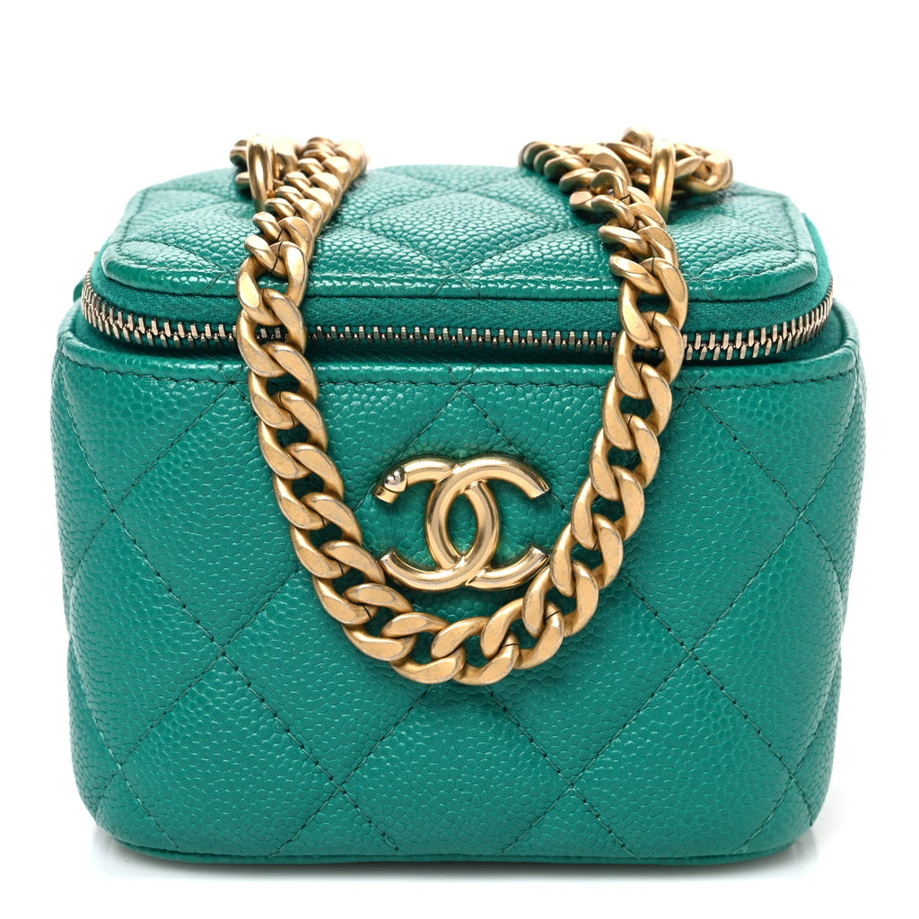 Caviar Quilted Sweetheart Mini Vanity Case Green