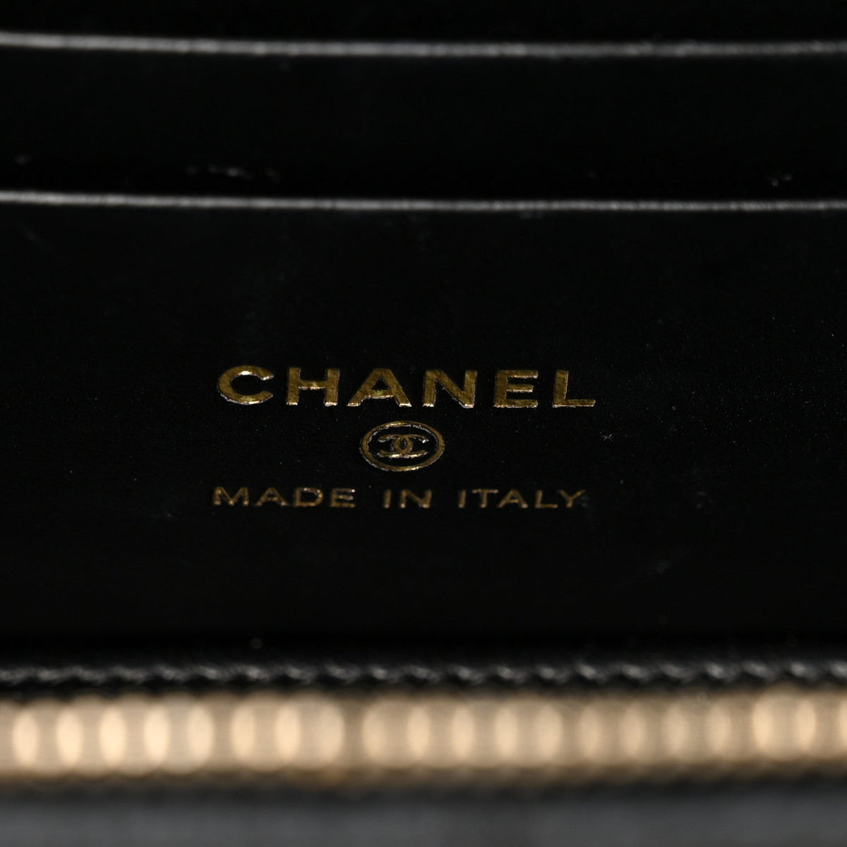 Caviar Quilted Chanel Way Top Handle Vanity Case With Chain Black