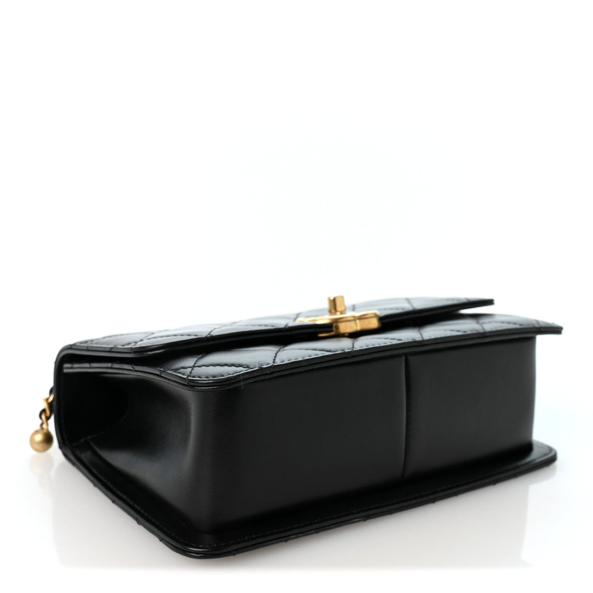 Calfskin Quilted Perfect Fit Flap Black