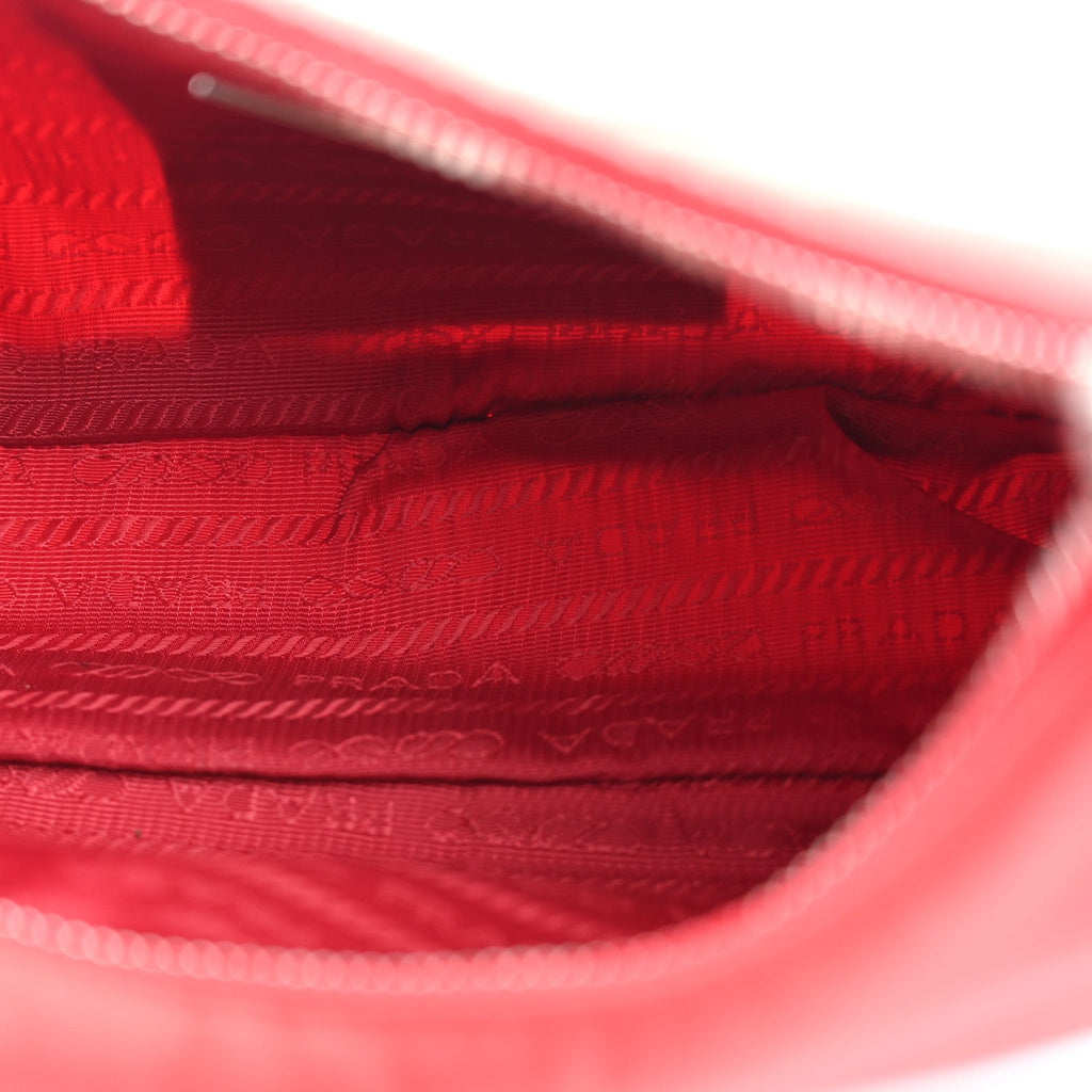 Nylon Re-Edition 2005 Shoulder Bag Rosso