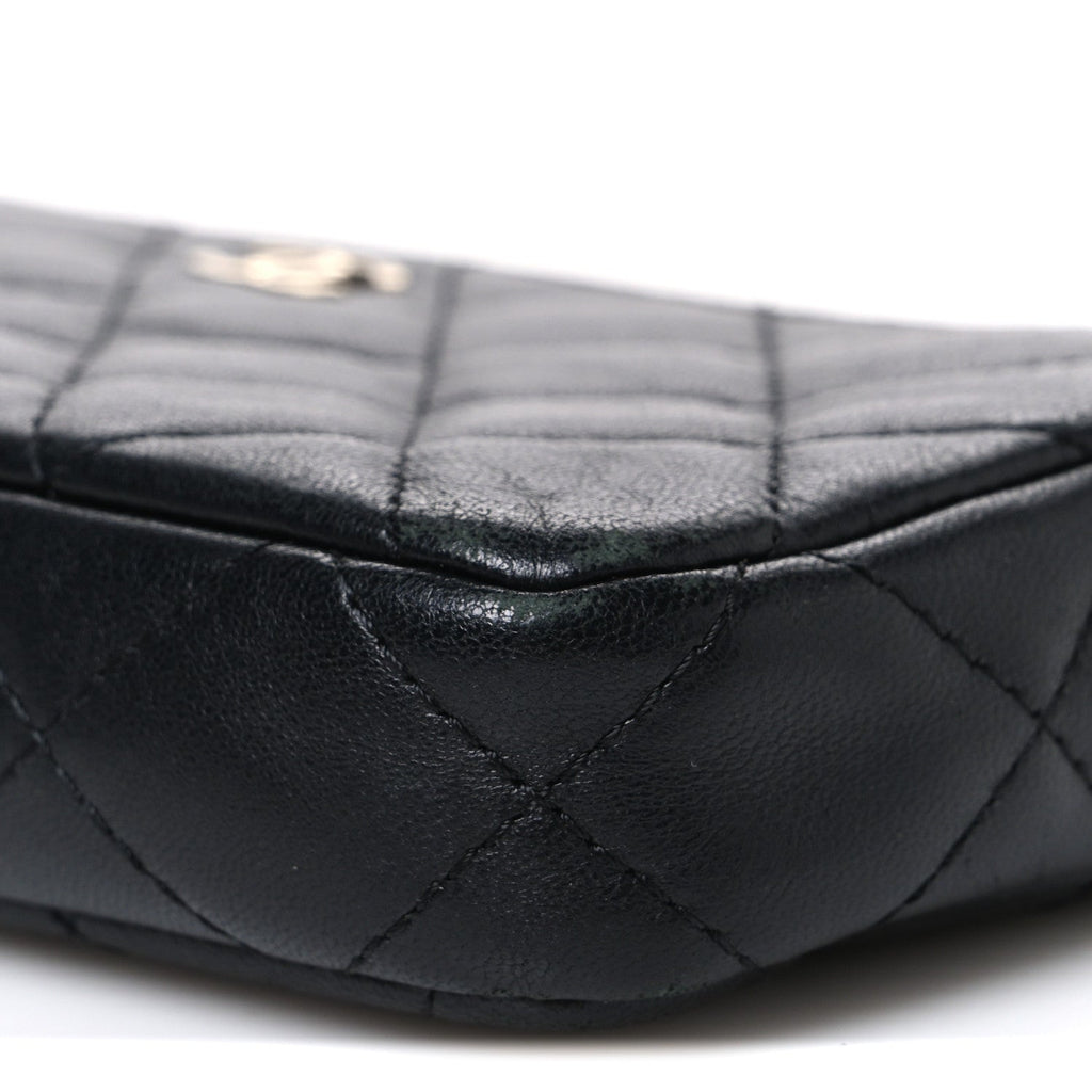 Lambskin Quilted Small Clutch With Chain Black