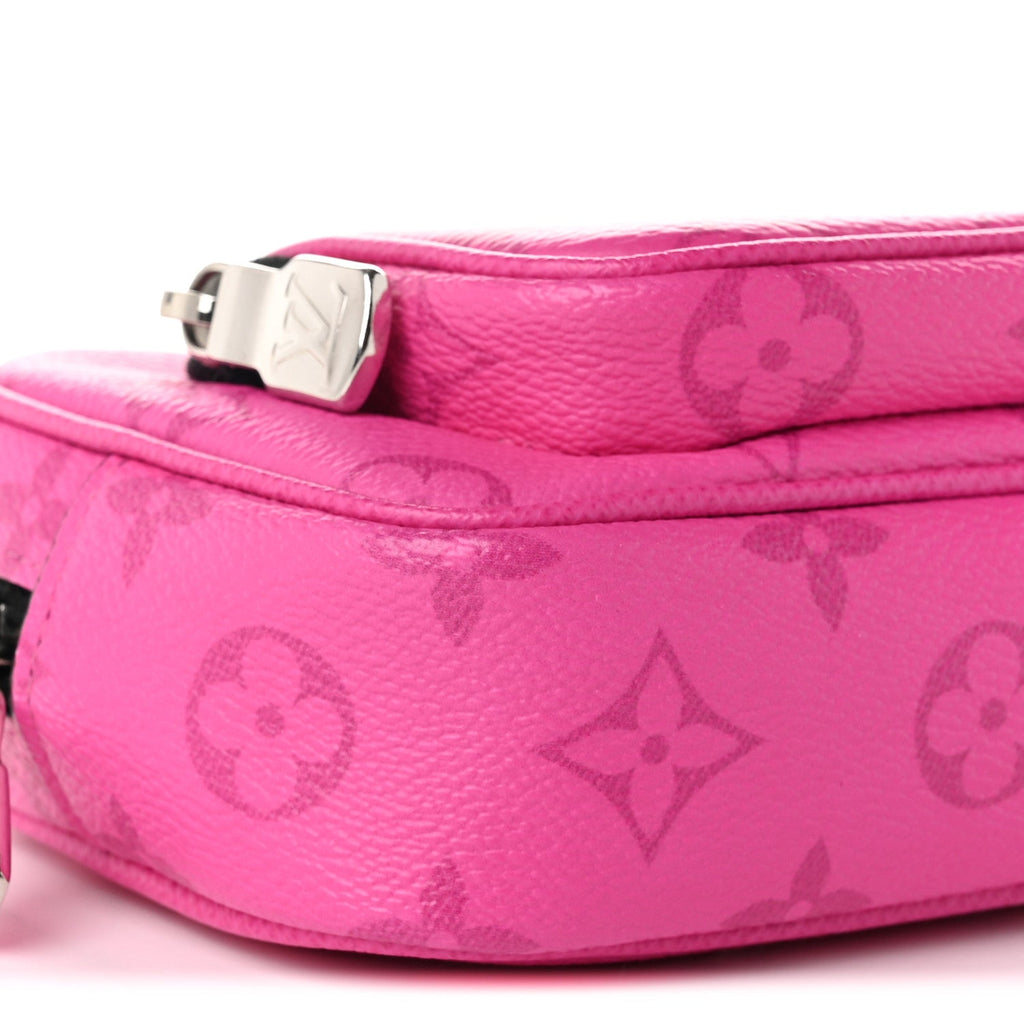Taigarama Outdoor Pouch Fuchsia