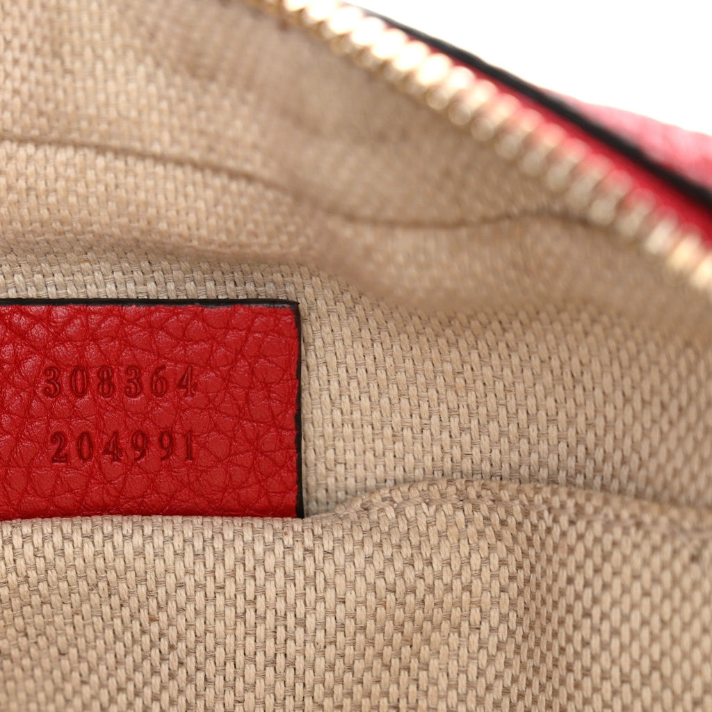 Pebbled Calfskin Small Soho Disco Bag Tabasco Red