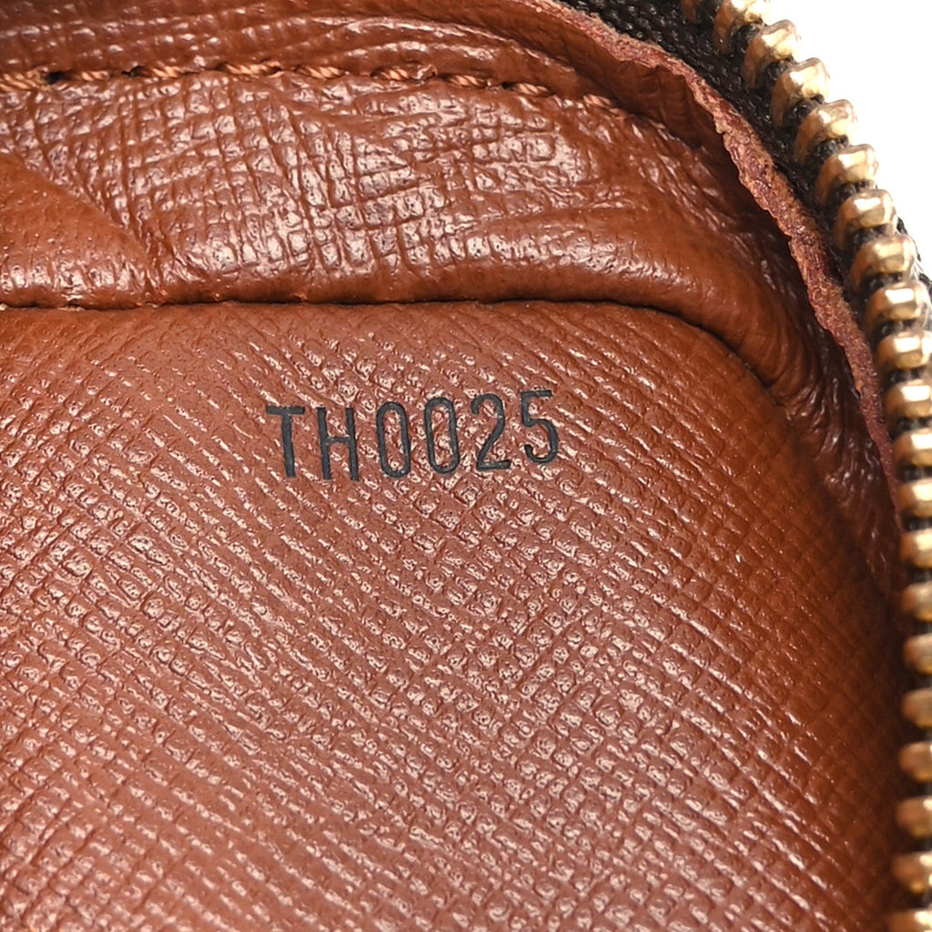Monogram Amazone