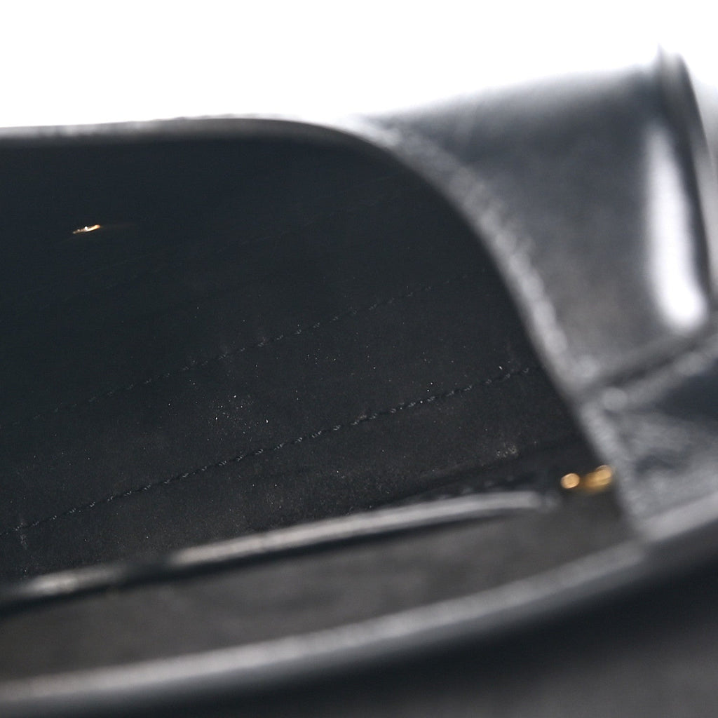 Box Calfskin Small Bobby Flap Black