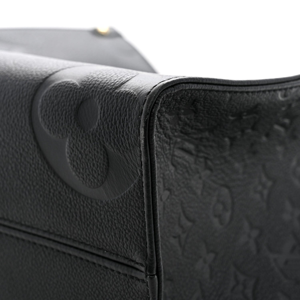 Empreinte Monogram Giant Onthego MM Black