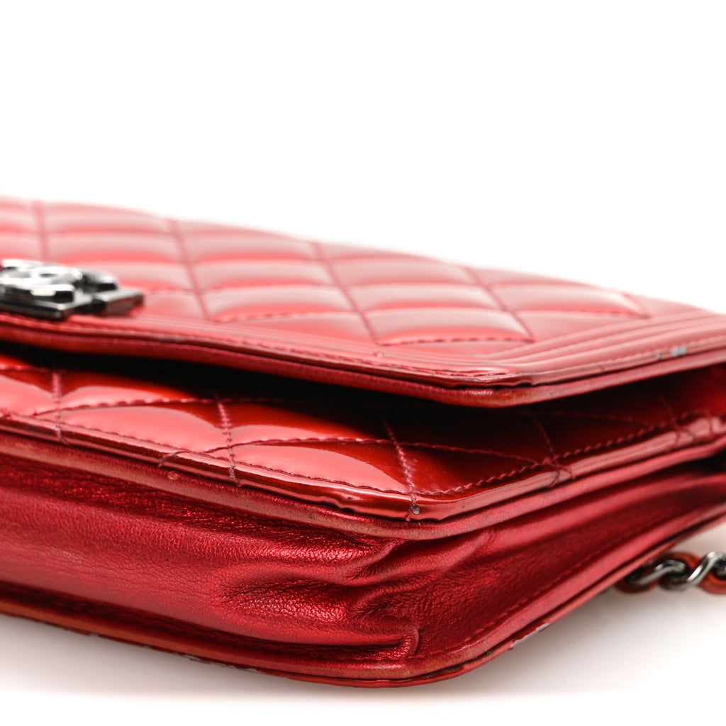 Metallic Patent Calfskin Quilted Boy Wallet On Chain WOC Red