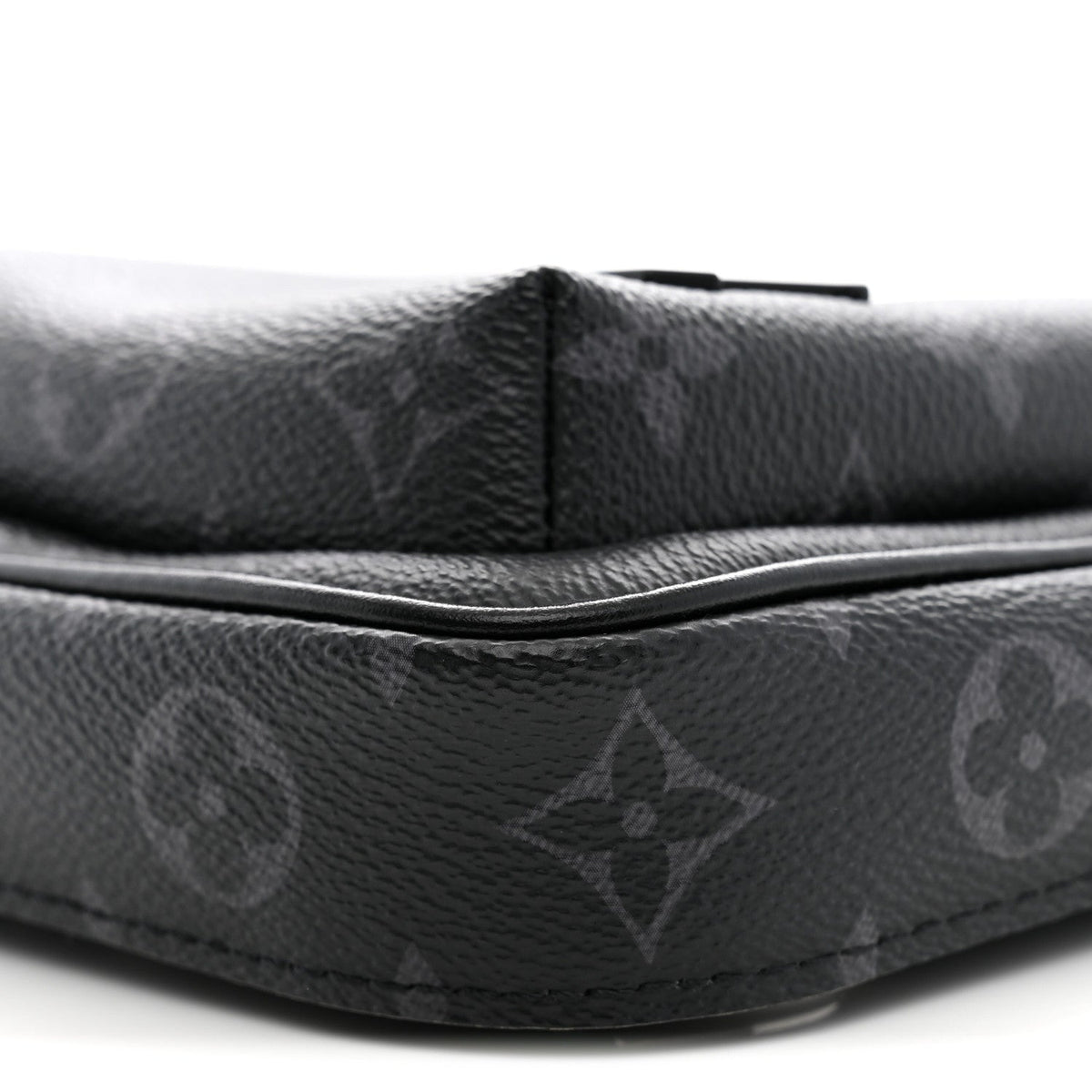 Monogram Eclipse Avenue Slingbag PM
