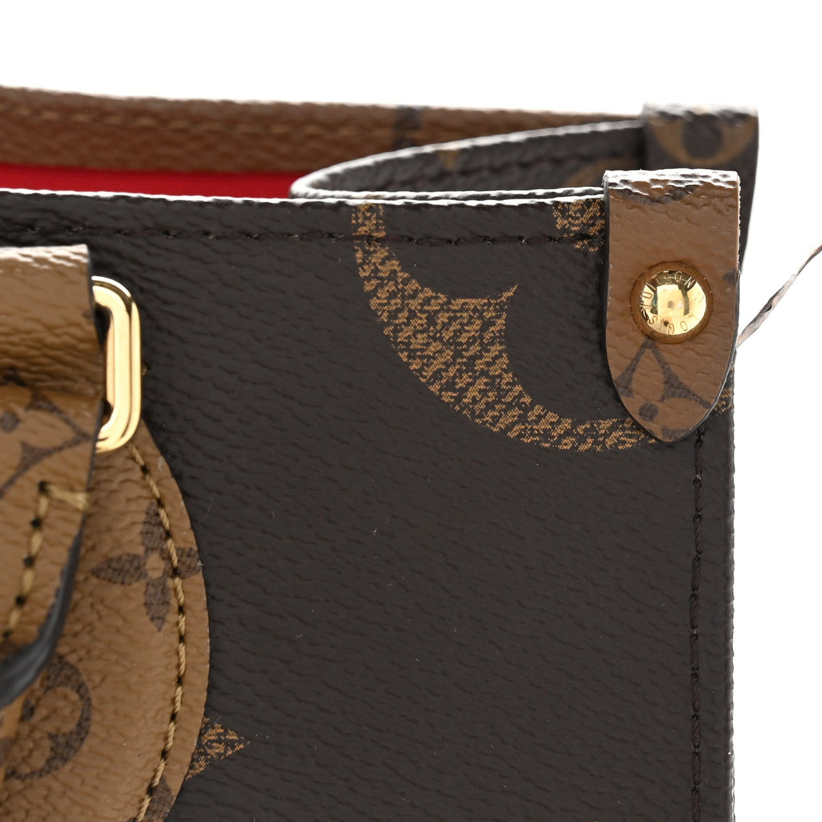 Reverse Monogram Giant Onthego PM