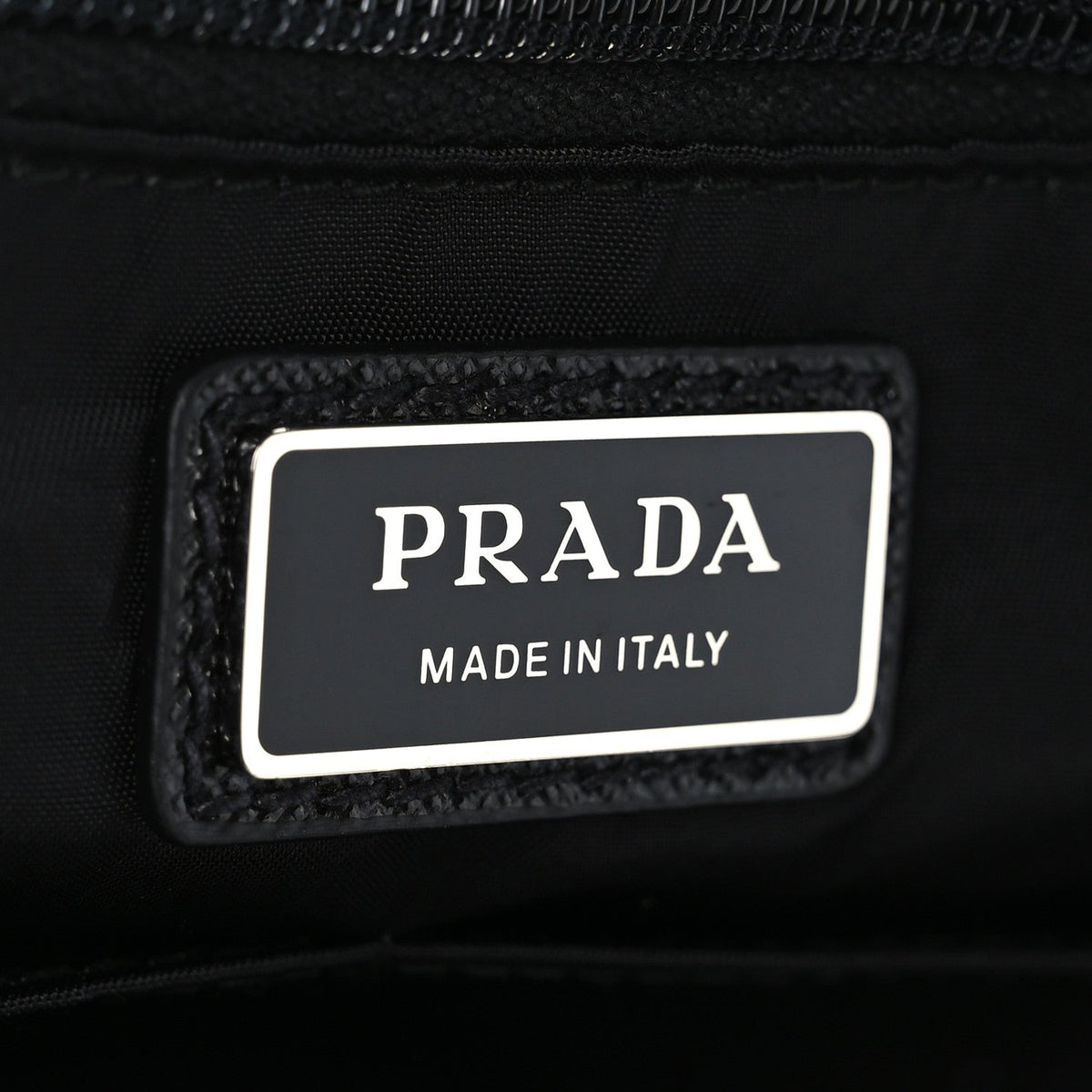 Re-Nylon Saffiano Sea Beyond Messenger Shoulder Bag Black