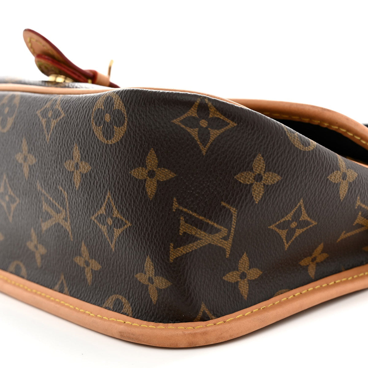 Monogram Diane Black