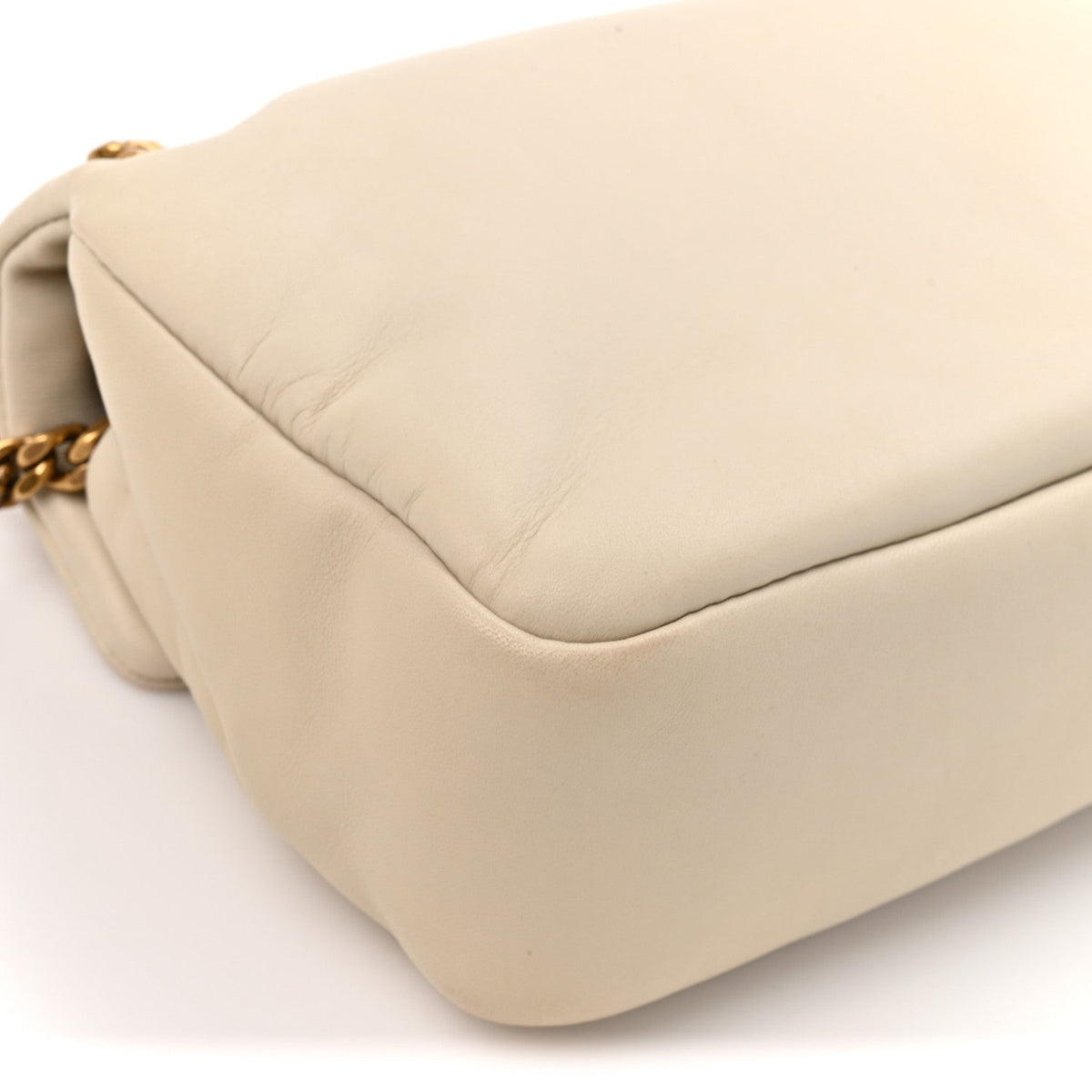 Plunged Lambskin Calypso Blanc Vintage
