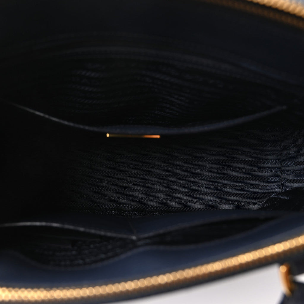 Saffiano Large Galleria Double Zip Tote Baltico