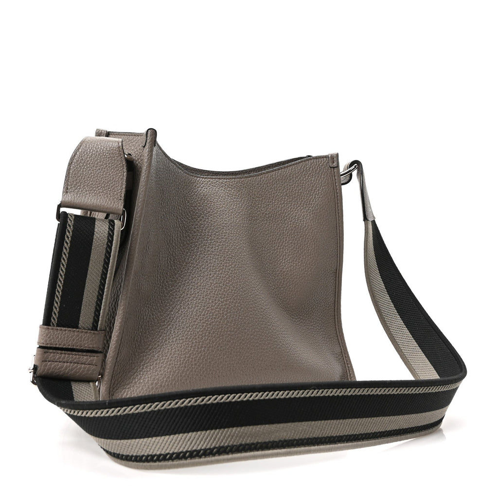 Vitello Daino Soft Hobo Messenger Bag Argilla