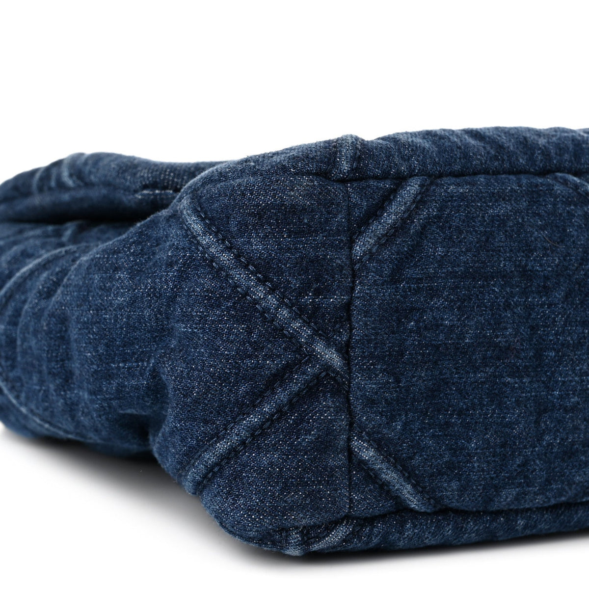 Denim Quilted Medium Chanel 19 Flap Blue