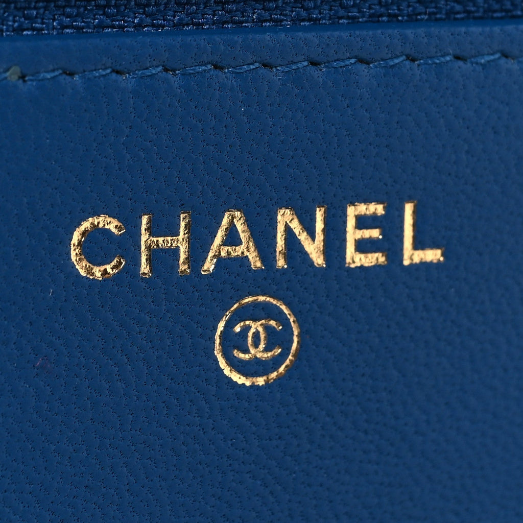 Lambskin Quilted CC Pearl Crush Wallet on Chain WOC Blue