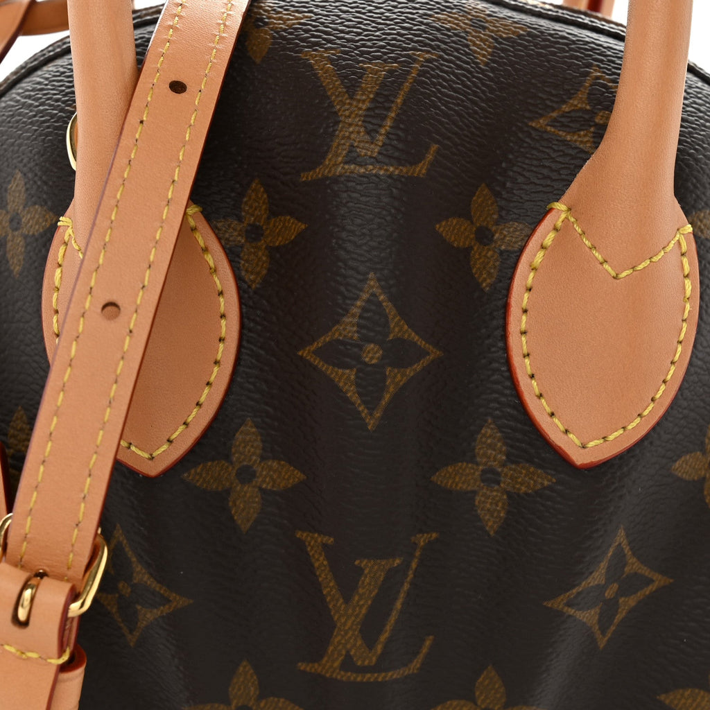 Reverse Monogram Venus NM