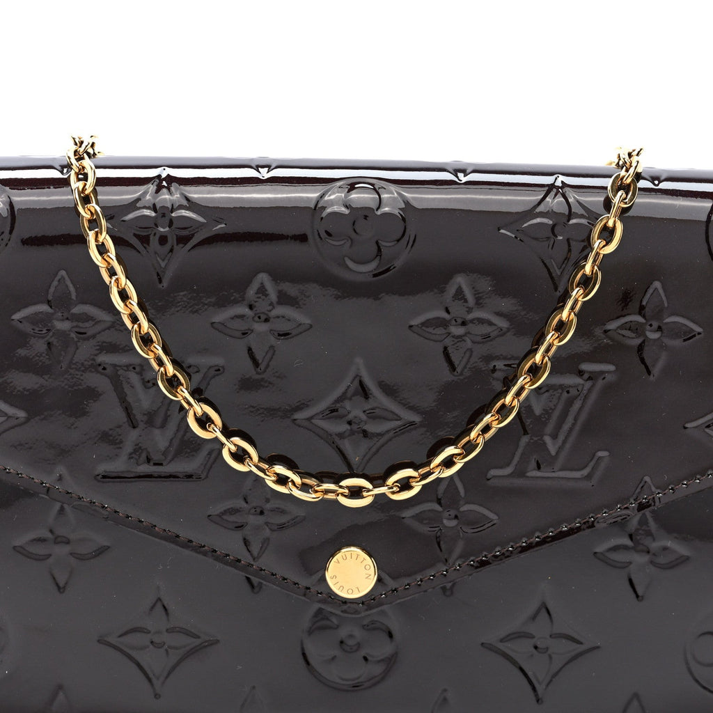 Vernis Pochette Felicie Chain Wallet Amarante