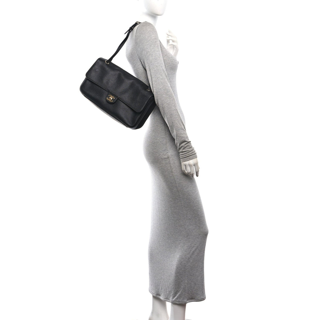 Grained Calfskin Small Souplissimo Maxi Flap Black