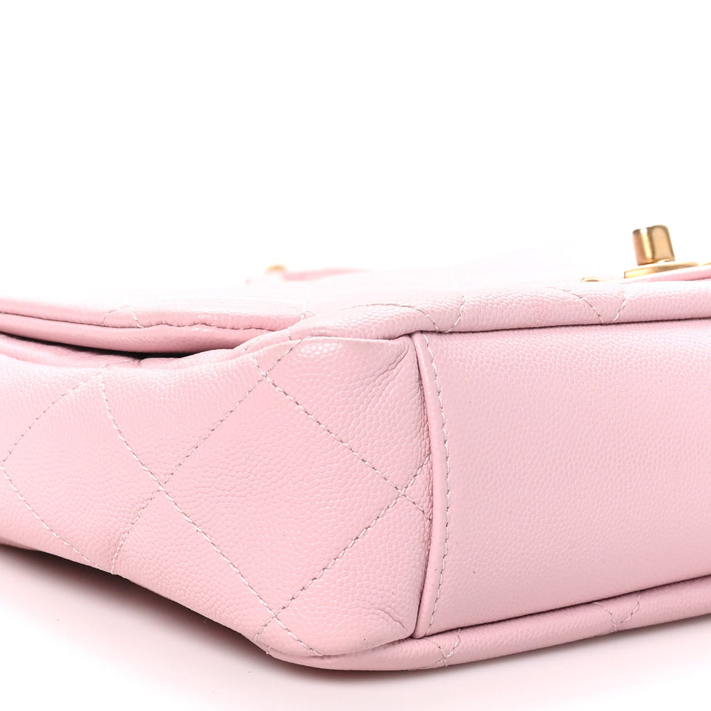 Caviar Quilted Medium Chain Flap  Light Pink