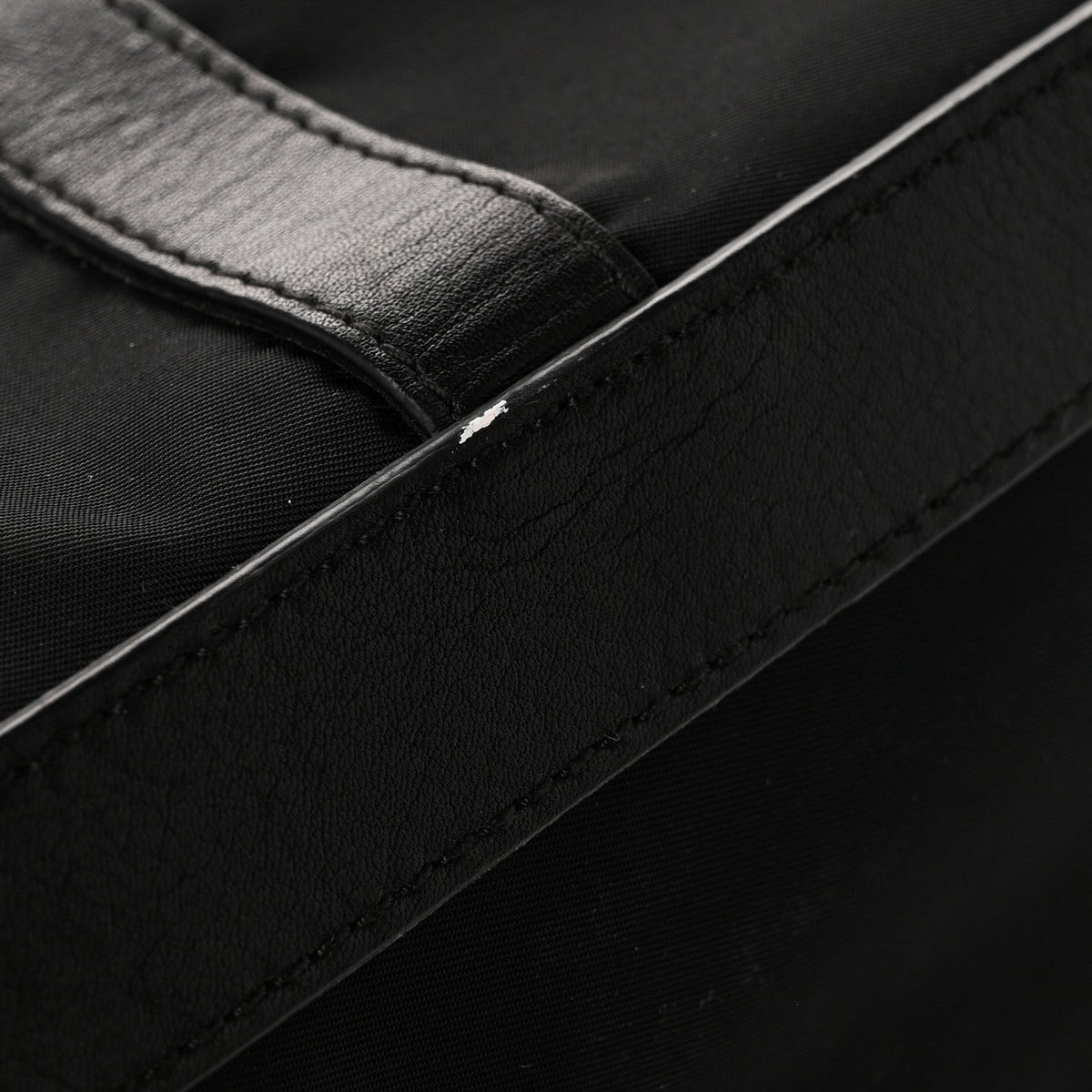 Tessuto Nylon Vitello Tote Black