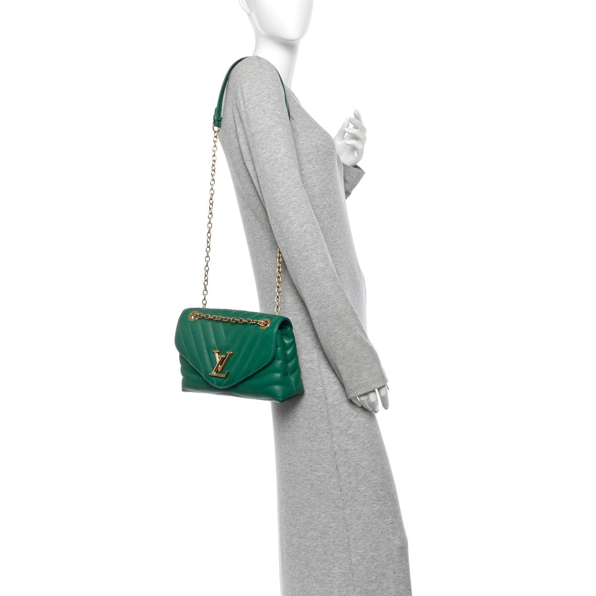 Calfskin New Wave Chain Bag MM NM Emerald