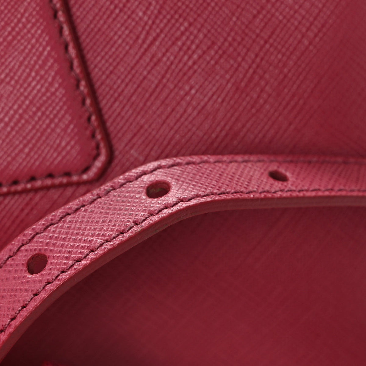 Saffiano Lux Bowler Peonia