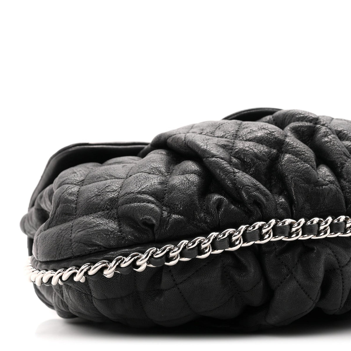 Washed Lambskin Quilted Medium Chain Around Messenger Black