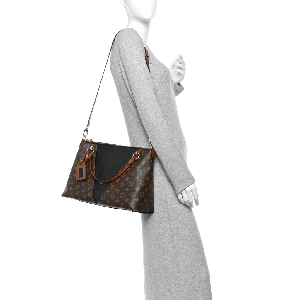 Monogram V Tote MM Black