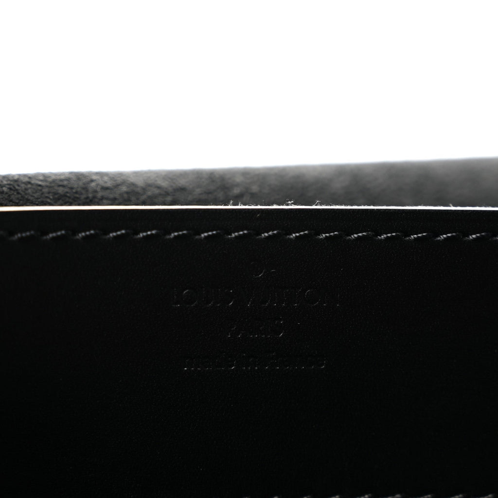 Calfskin Chain Louise GM Black