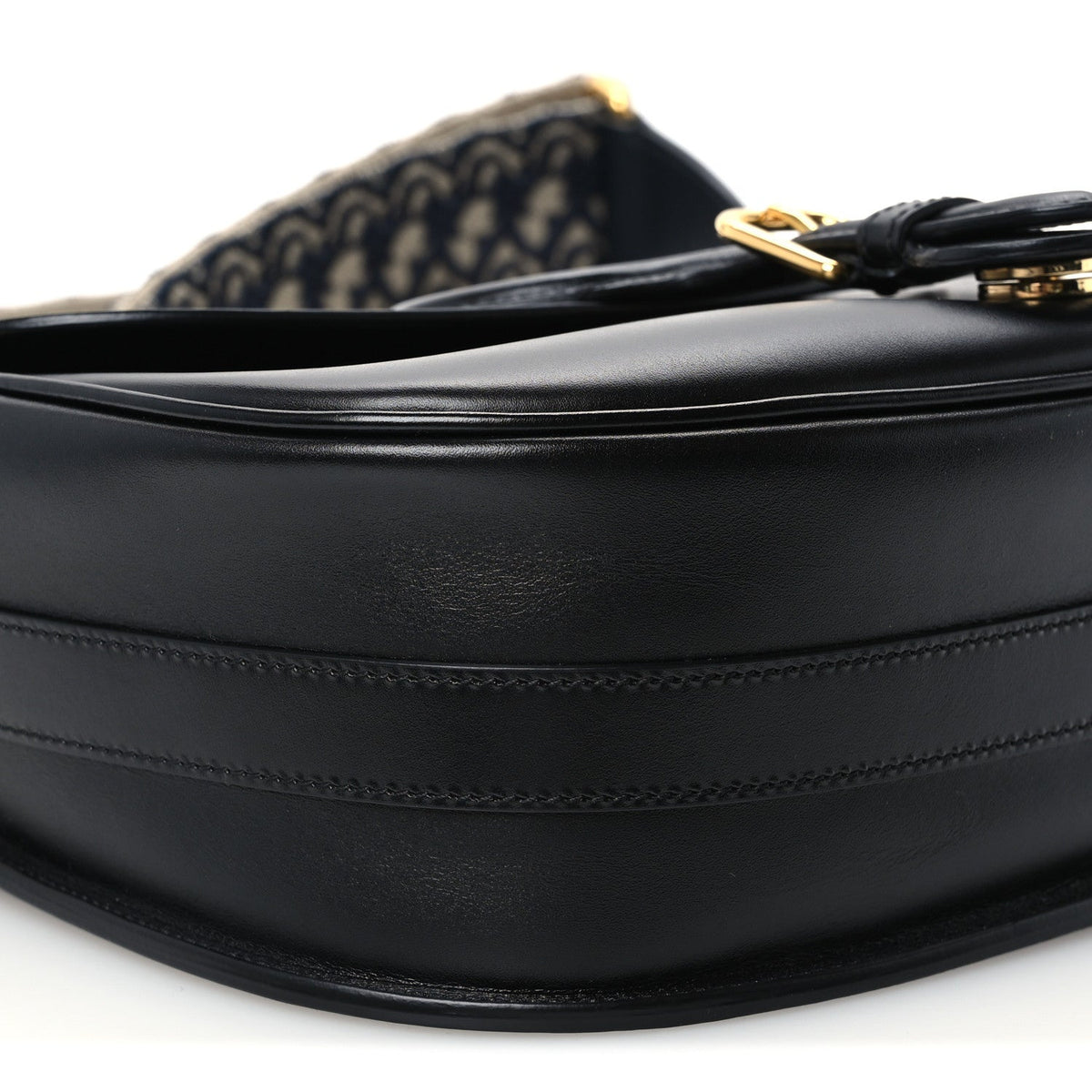 Box Calfskin Large Bobby Flap Black