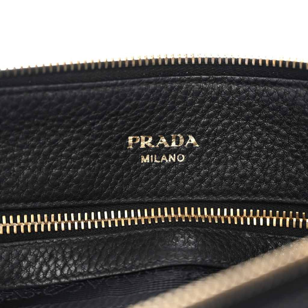 Vitello Daino Small Tote Black