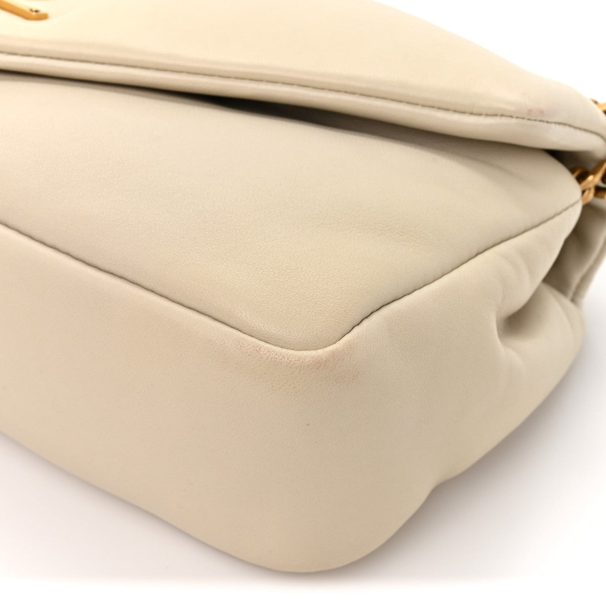 Plunged Lambskin Calypso Blanc Vintage