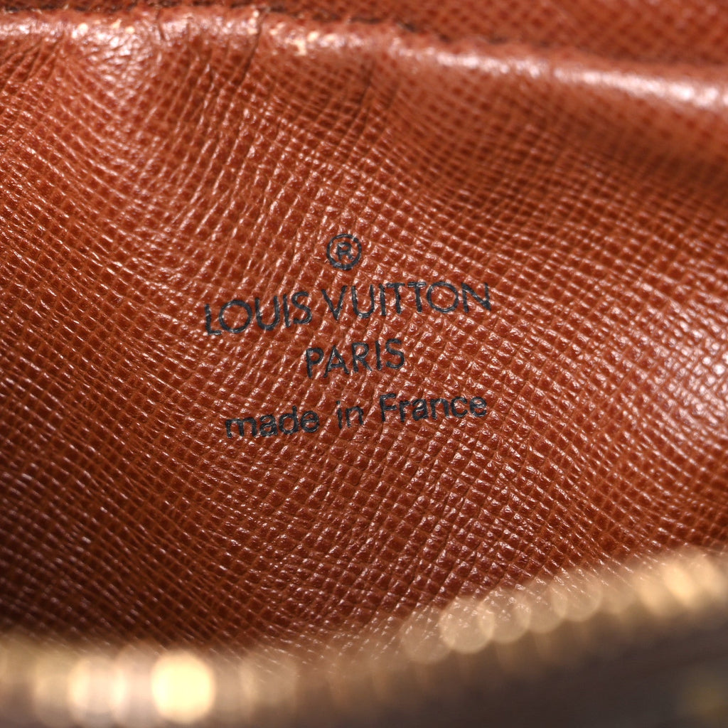 Monogram Amazone