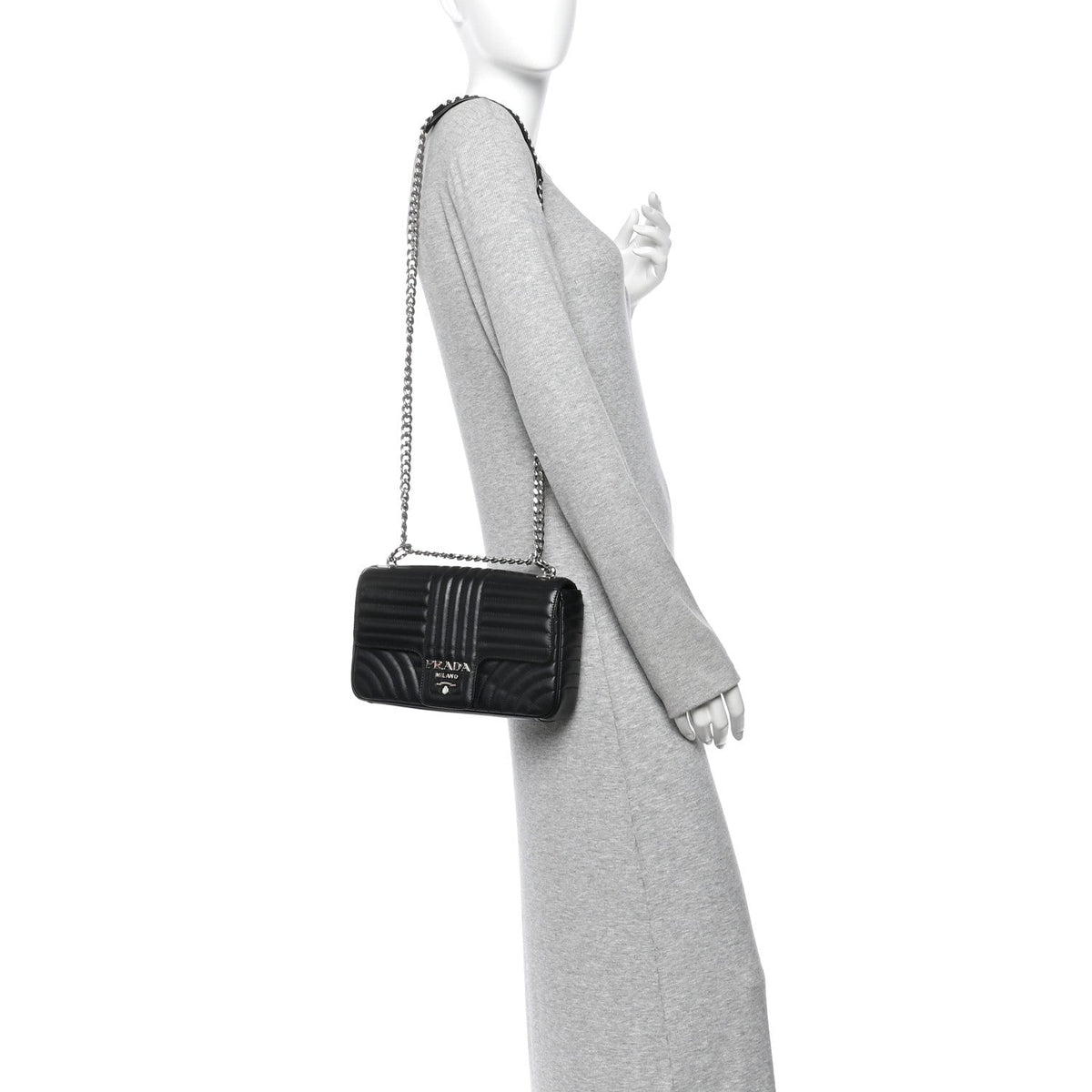 Soft Calfskin Impunture Diagramme Medium Chain Flap Shoulder Bag Black