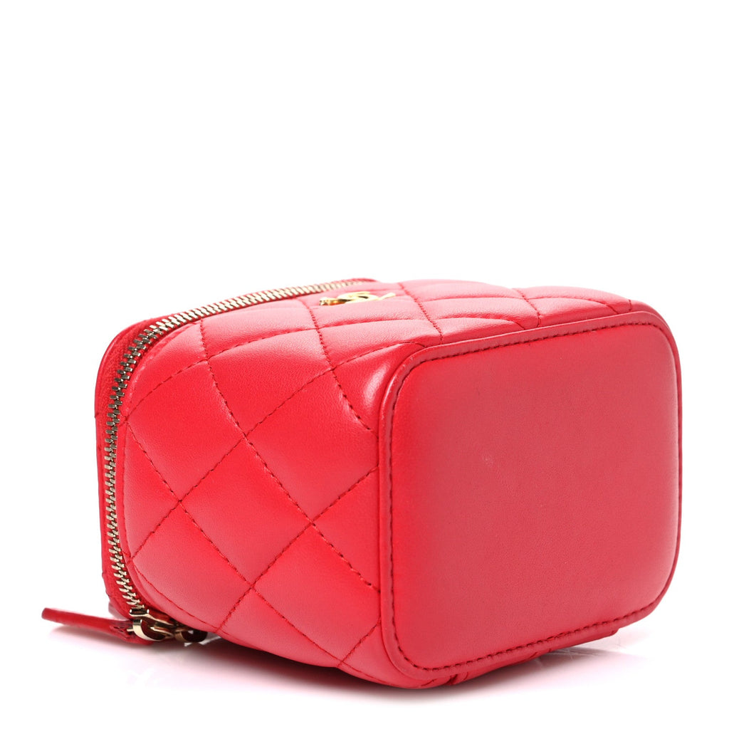 Lambskin Quilted Pearl Crush Mini Vanity Case With Chain Red