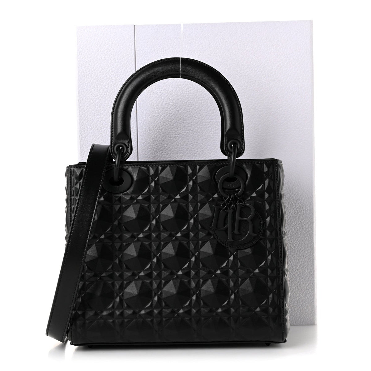Calfskin Cannage Diamond Cannage Medium Lady Dior Black