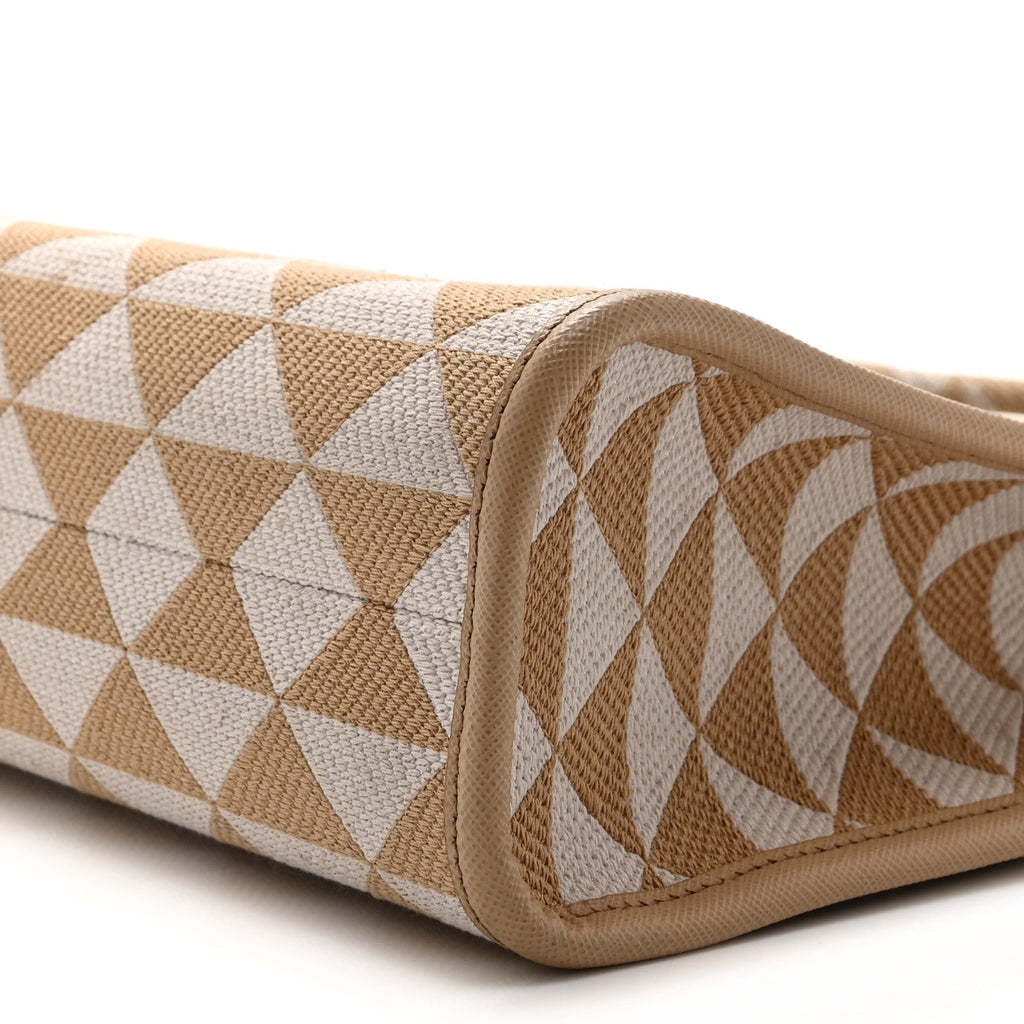 Jacquard Saffiano Triangolo Symbole Embroidered Small Tote Corda Talco
