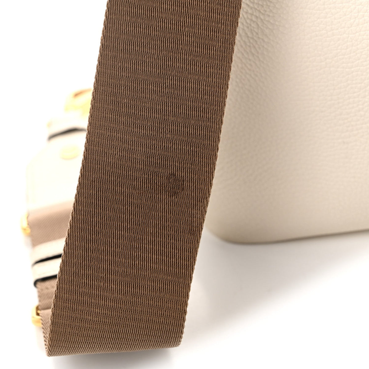 Vitello Phenix Metal Hobo White