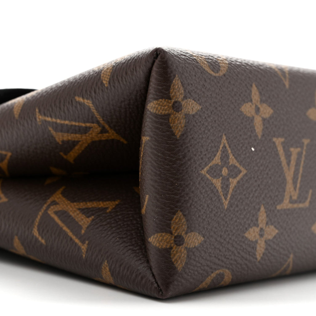 Monogram Locky BB Black