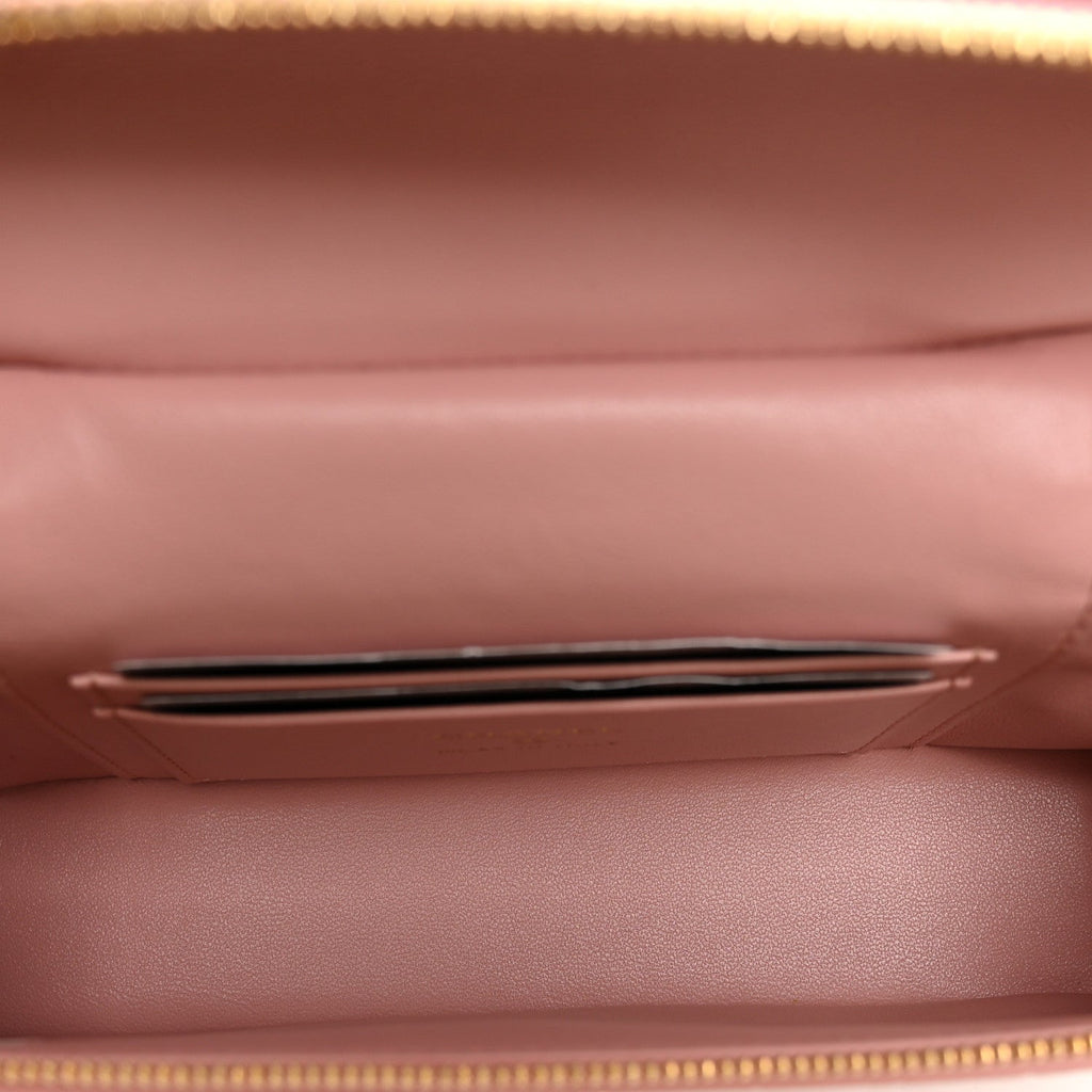 Calfskin Crocodile Embossed Crococo Exoticoco Vanity With Chain Light Pink