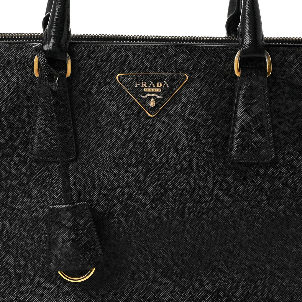 Saffiano Medium Galleria Double Zip Tote  Black