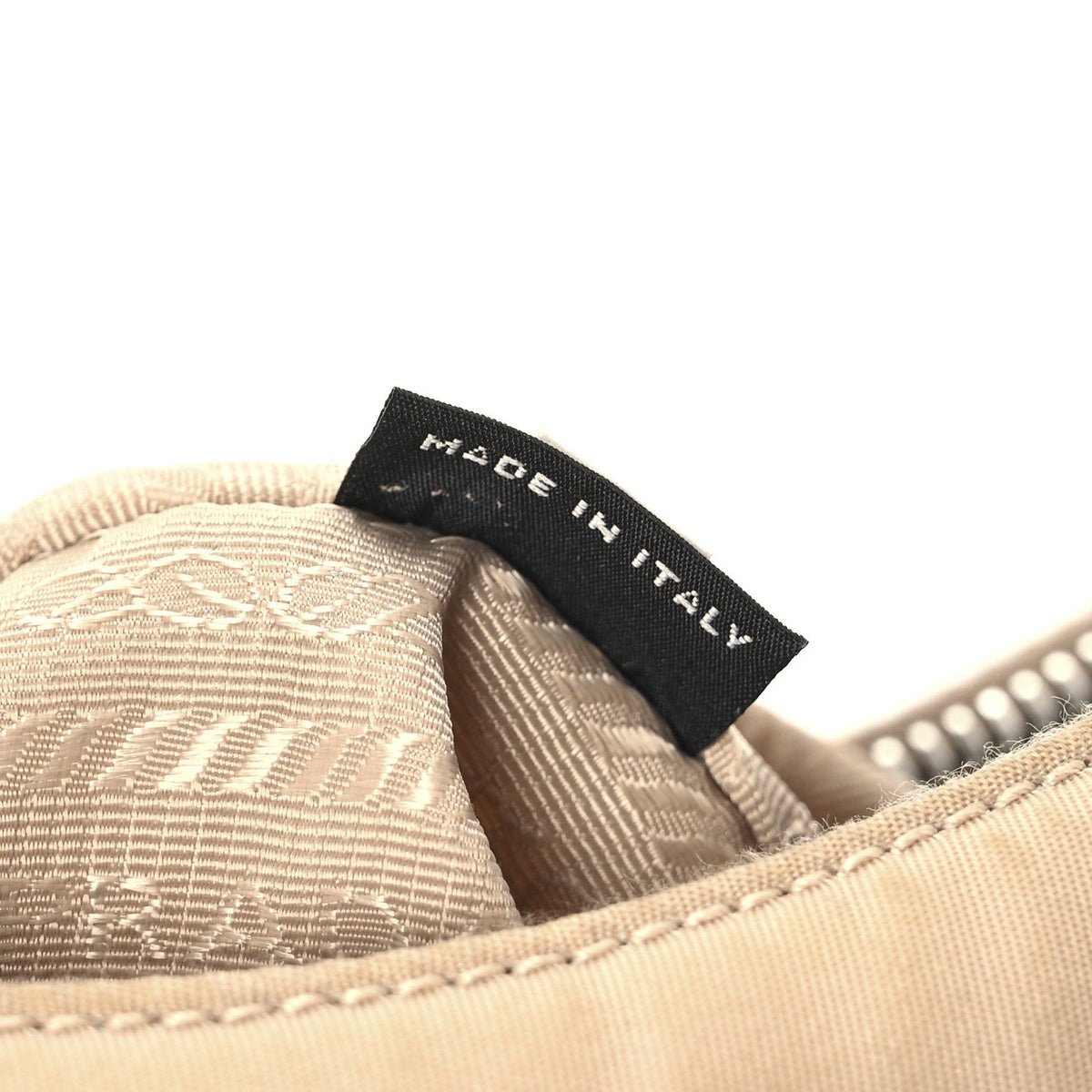 Nylon Re-Edition 2005 Shoulder Bag Cammeo