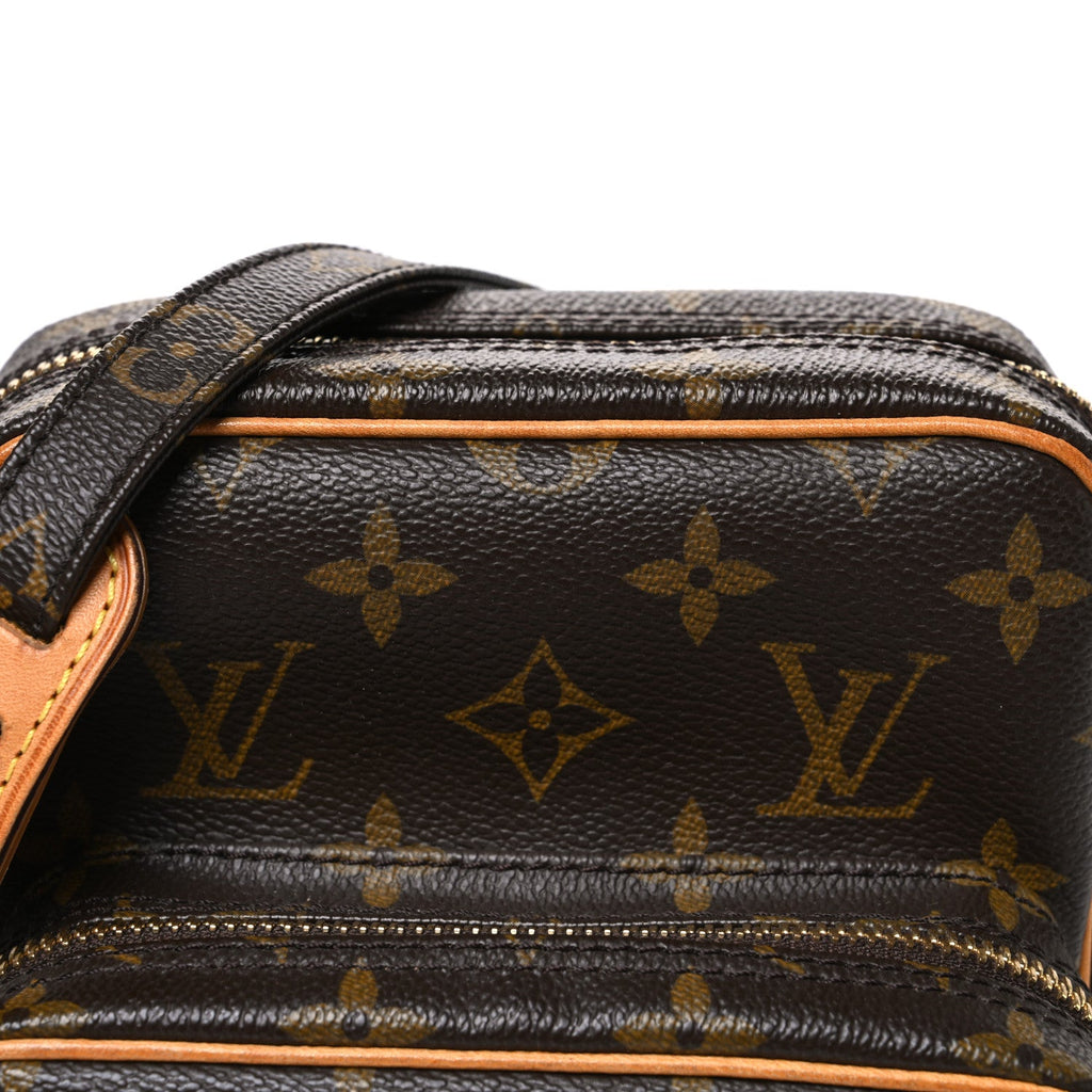 Monogram Amazone