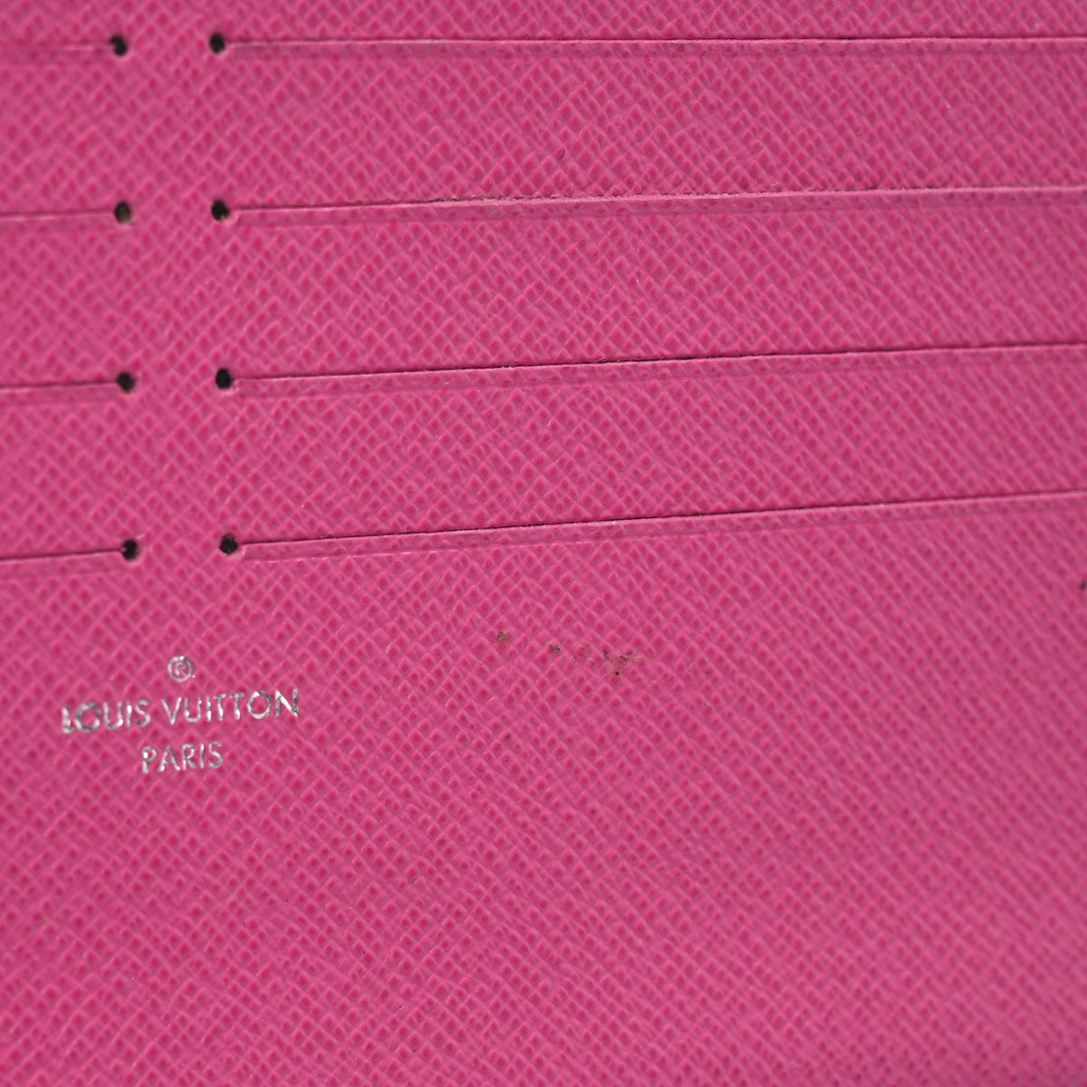 Epi Pochette Felicie Black Hot Pink